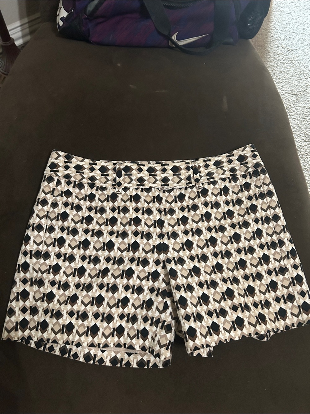 White House Black Market Black & Cream Geometric Skort